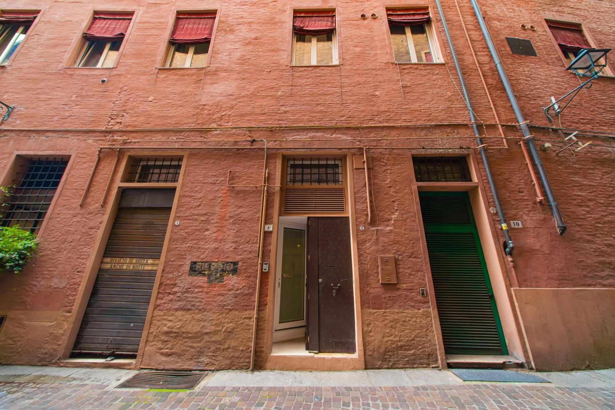 Lilli House - Suite In The Heart Of Bologna Esterno foto